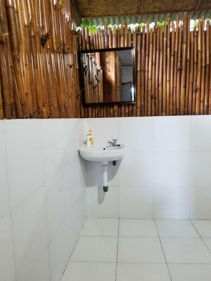 Mojosurf Camp Red Island Pasanggaran Exterior foto